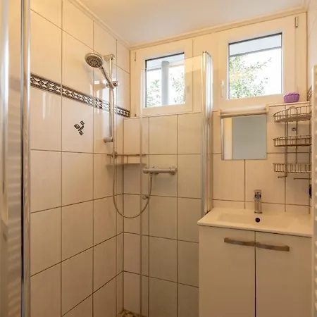 Prima - Gemütliches Für 8 Personen Сasa de vacaciones *