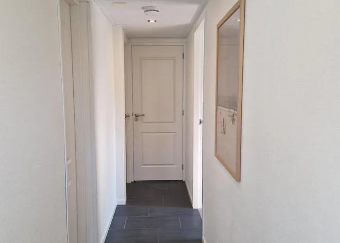 Prima - Gemuetliches Fuer 8 Personen * Sint Maartensvlotbrug